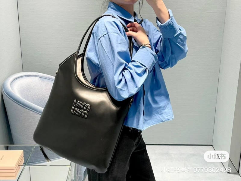 Miu Miu Tote Bags